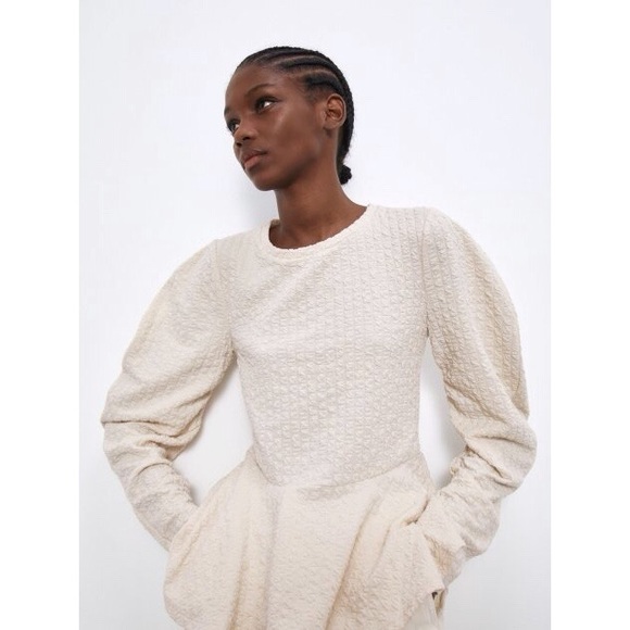Zara Ecru Long Puff Sleeve Textured & Ruching Top - Picture 2 of 10